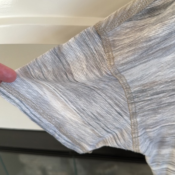 Prana SS top Large - Picture 3 of 5